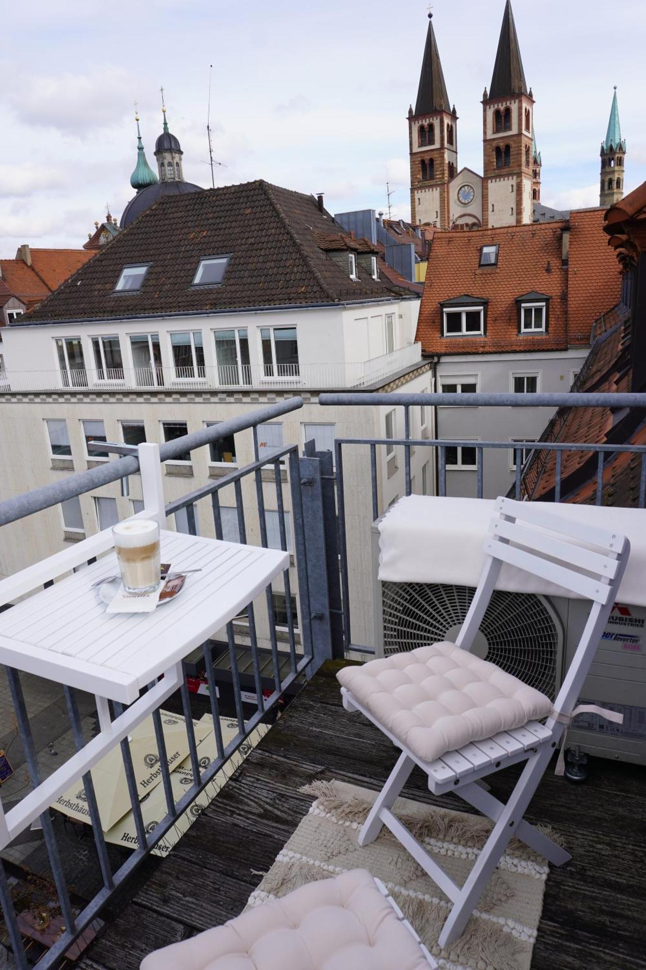 City Apartement Im Herzen Der Stadt Wurtzbourg Extérieur photo
